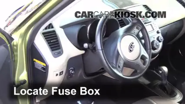 2011 Kia Soul Plus 2.0L 4 Cyl. Fusible (intérieur) Contrôle